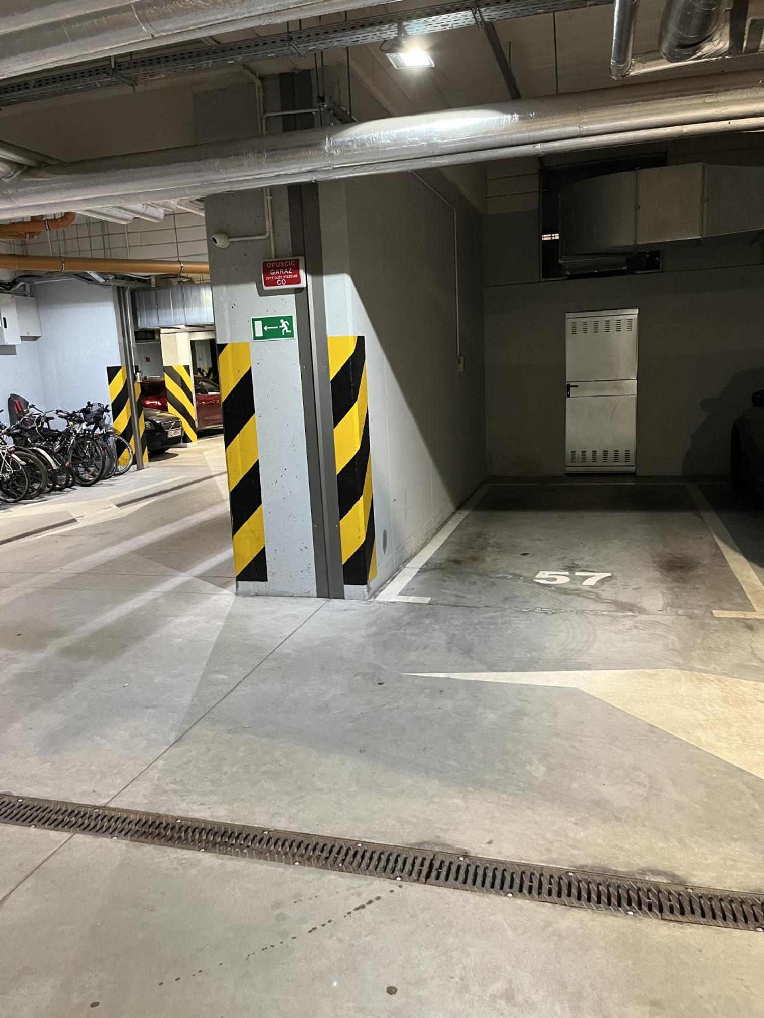 Apartament Z Tarasem Oraz Podziemnym Parkingiem Krakow Exterior photo